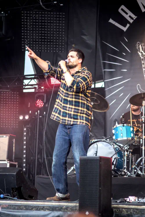 Rencontre avec les Left Lane Cruiser